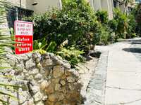 House 2984271393