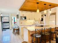 House 2984270607