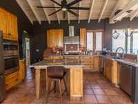 House 2984273217