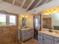 House 2984273542