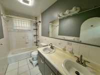 House 2984275878
