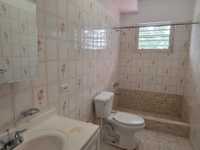 House 2986158952