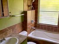 House 2988249180