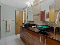 House 2989843501
