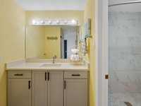 House 2989843578