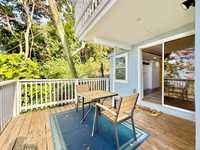 House 2989844420