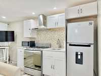 House 2989844224