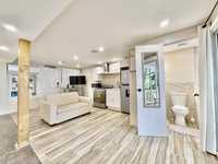 House 2989844235