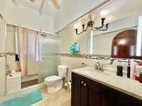 House 3024204664