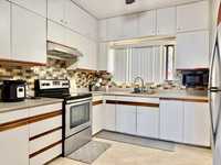 House 3024204647