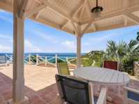 House 2990831376