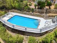 House 2990831397