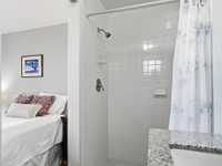 House 2990831708