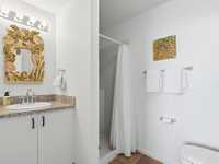 House 2990831745