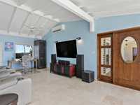 House 2992240653