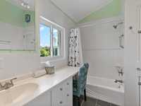 House 2992240845