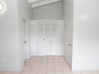 House 2992244727