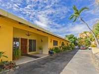House 2994025359