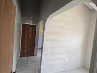 House 2995934045