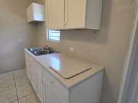 House 2995934047