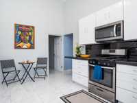 House 2995934735