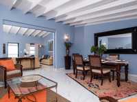 House 2995934702