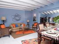 House 2995934705