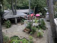 House 2995937052
