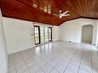 House 2997983942