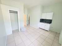 House 3005396860