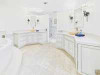 House 3007008523