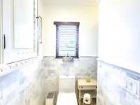 House 3007008577