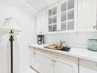 House 3007008699