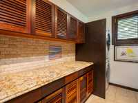 House 3001654368