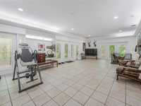 House 3004398496