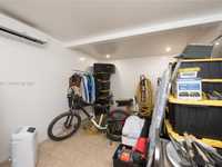 House 3004398508