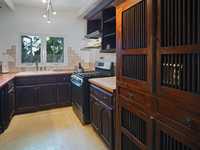 House 3008827100
