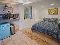 House 3008827586