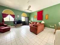 House 3005393680