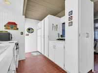 House 3008827994