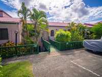 House 3008829745