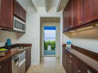 House 3010688986