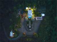 House 3010688375