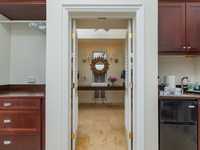 House 3010690857