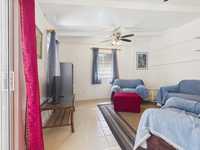 House 3010694623