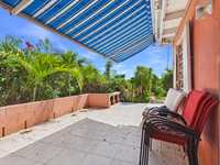 House 3010694742