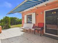 House 3010694794