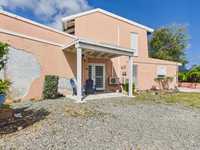 House 3010694946