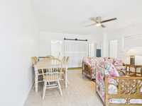 House 3010694494