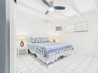 House 3010694561